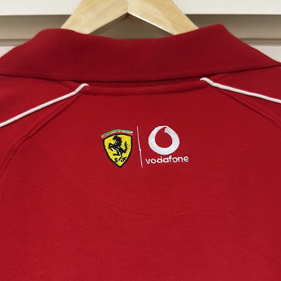 Vodafone Ferrari Polo T-shirt - Picture 3 of 5